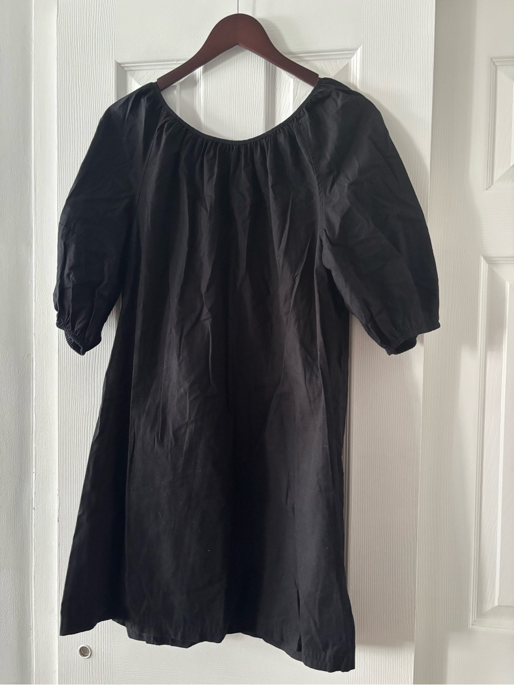 Gap Black Puff Sleeve Shift Dress